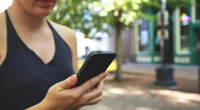 Energía hidráulica para recargar smartphones