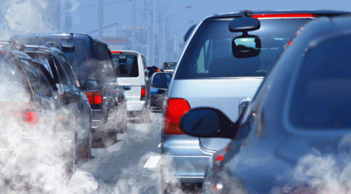 Reino Unido quiere prohibir el uso de coches de gasolina y diesel en 2040 Reino Unido quiere prohibir el uso de coches de gasolina y diesel en 2040