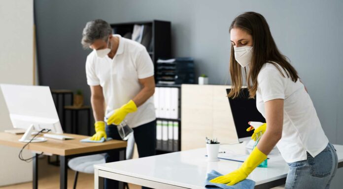 Cómo mantener una correcta limpieza y desinfección en los entornos de trabajo